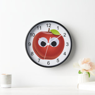 Horloge murale Funny Red Apple avec des yeux Googl