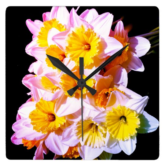 Horloge murale jaune de jonquille de ressort