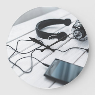 Horloge murale minimaliste