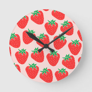 Horloge murale mure aux fraises