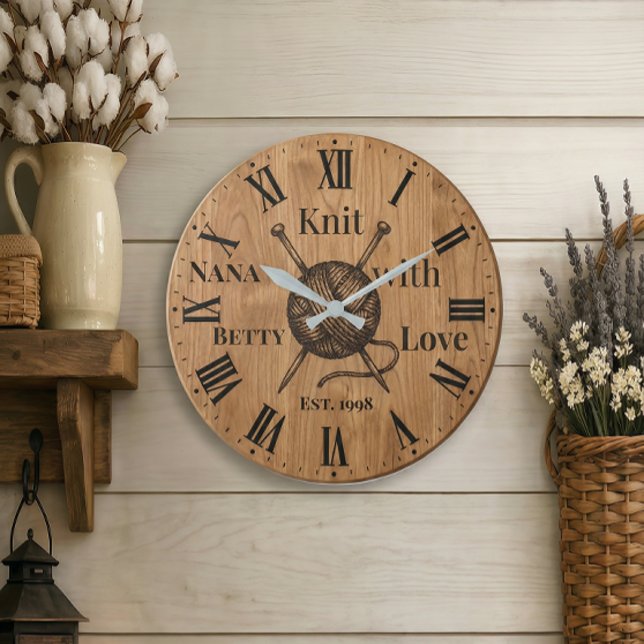 Horloge murale « Tricoter avec amour » | Nom perso (Créateur téléchargé)