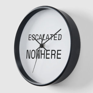 Horloge murale typographique analogique Escalade v