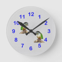 Horloge murale verte pâle