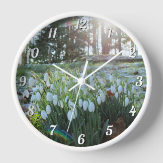 Horloge Neige en neige légère et soleil - rond