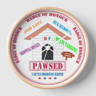 Horloge Pawed Doghouse Master