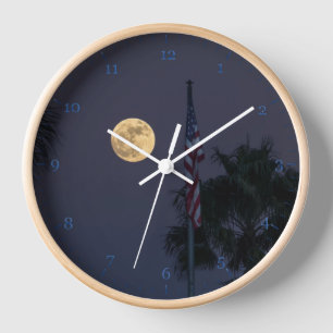 Horloge Pleine lune, drapeau américain et palme