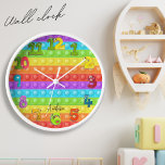 Horloge Pop-it avec votre nom chambre enfants coloré Wall<br><div class="desc">Aménagez votre décoration murale ! Colorée POP IT pour enfants salle Wall Horloge. Vous pouvez personnaliser le NOM ou le supprimer. Avez-vous des souhaits particuliers en matière de design personnel? N'hésitez pas à me contacter blackflyoleg@gmail.com</div>