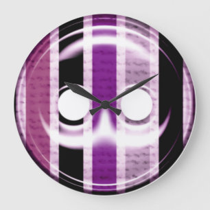 Horloge pourpre géante de bouton