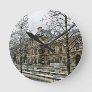 Horloge Ronde À Paris