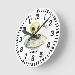 Horloge Ronde Alien d'espace de nom personnalisé cool