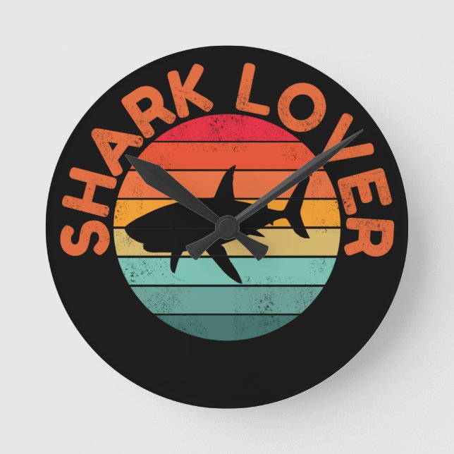 HORLOGE RONDE AMATEUR DE REQUIN (Recto)
