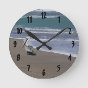 Horloge Ronde Amis de plage de pélican