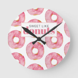 Horloge Ronde Aquarelle rose moderne douce comme les beignets Ci
