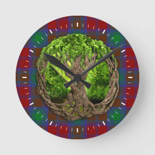 Horloge Ronde Arbre celtique de la vie et de tartan de Lindsay