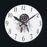 Horloge Ronde Artiste moderne Dreamcatcher amérindien<br><div class="desc">Cet artiste moderne et cool,  amérindien,  est parfait pour un personnage branché et élégant. Son imprimé contemporain et simple est parfait pour de nombreux cadeaux et occasions. Profitez de ce design ethnique et artistique pour votre prochain achat,  pour vous-même,  vos amis ou votre famille.</div>