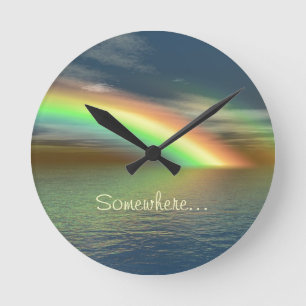 Horloge Ronde Au-dessus de l'arc-en-ciel