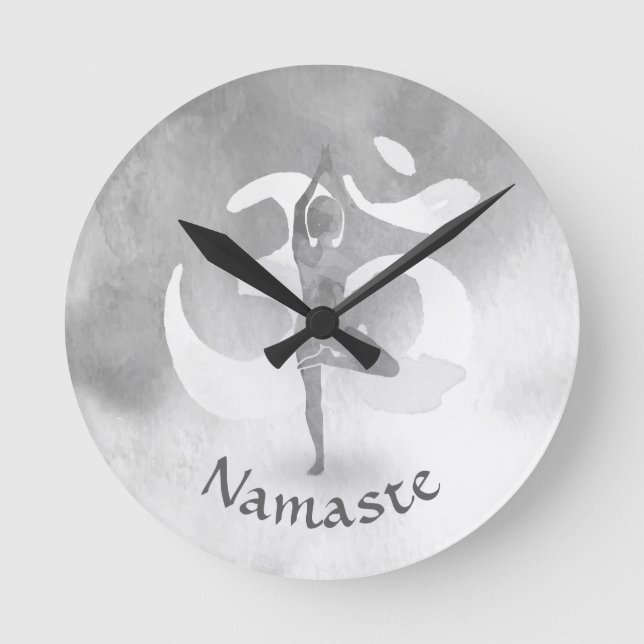 Horloge Ronde B&W Yoga Instructeur Méditation Arbre Pose Om Symb (Recto)