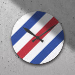 Horloge Ronde Barber Shop Hair Styliste Minimaliste Blue Red Sti<br><div class="desc">Barber Shop Hair Styliste Minimaliste Barber Bleu & Rouge Grilles Horloge.</div>