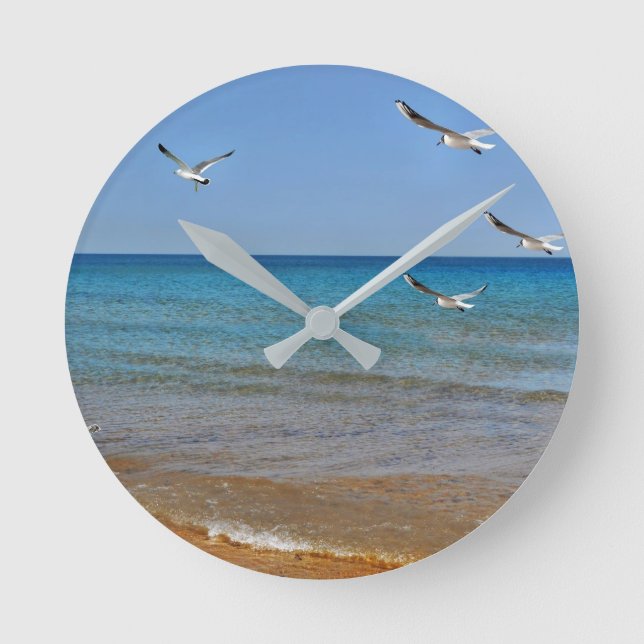Horloge Ronde Beach and Seagulls (Recto)