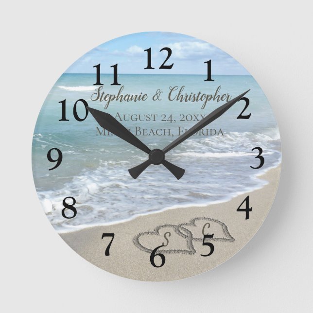 Horloge Ronde Beach Wedding Hearts (Recto)