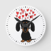 Beau noir et Tan Dachshund avec Coeurs