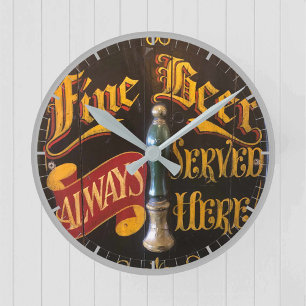 Horloge Ronde Bière de pub traditionnelle