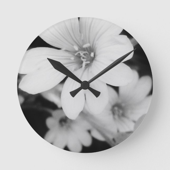 Horloge Ronde Black and white flower (Recto)