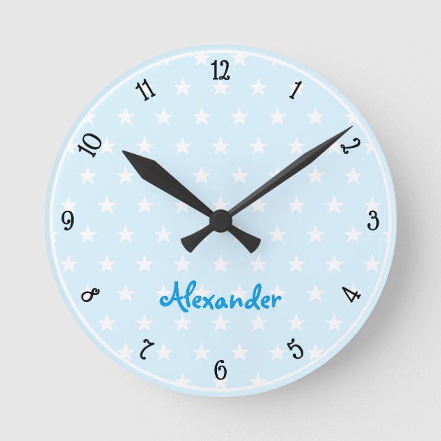 Horloge Ronde Blue White Stars Nom Personnalisé Garçons Salle Nu (Recto)