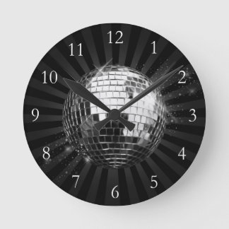 Horloge Ronde Boule Disco avec Arrière - plan noir