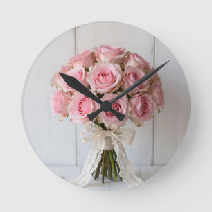 Horloge Ronde Bouquet de roses roses en dentelle de perle romant