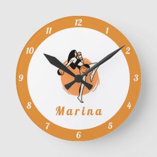 Horloge Ronde Boxe Martial Arts Girl Boxer Orange Nom des enfant