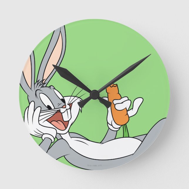 Horloge Ronde BUGS BUNNY™ Lying Down Eating Carrot (Recto)