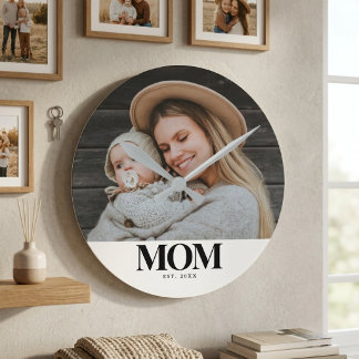Horloge Ronde Cadeau Photo Typographie Noire Établie par Maman