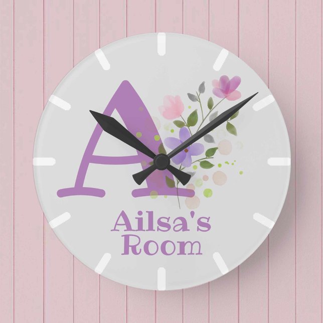 Horloge Ronde Cadran avec motif floral et nom Ailsa & initiale (Créateur téléchargé)
