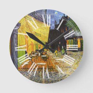 Horloge Ronde Café Van Gogh Terrasse en soirée