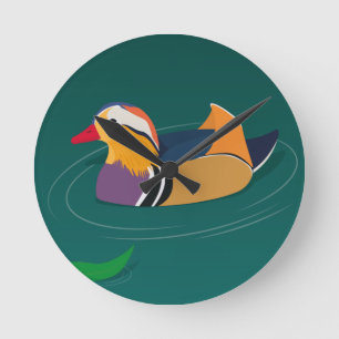 Horloge Ronde Canard mandarin coloré Art moderne sur fond vert