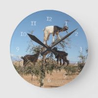 Chèvres amusantes dans un arbre