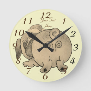 Horloge Ronde chien chiot mignon jouant du carlin brun