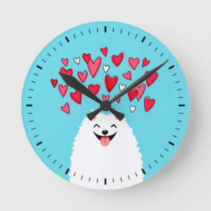 Horloge Ronde Chien de Poméranie blanc aux coeurs