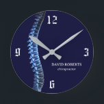 Horloge Ronde Chiropraticien de radiographie chiropratique Chiro<br><div class="desc">Chiropratique chiropraticien X-ray Spine Therapist Chiro Marine Horloges Bleues.</div>