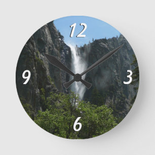 Horloge Ronde Chute de Bridalveil dans le Parc national de Yosem