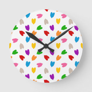 Horloge Ronde Cœurs Amour Motif Design Blanc Coloré