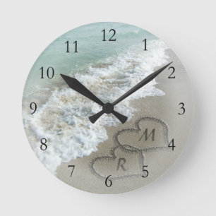 Horloge Ronde Coeurs de plage romantiques