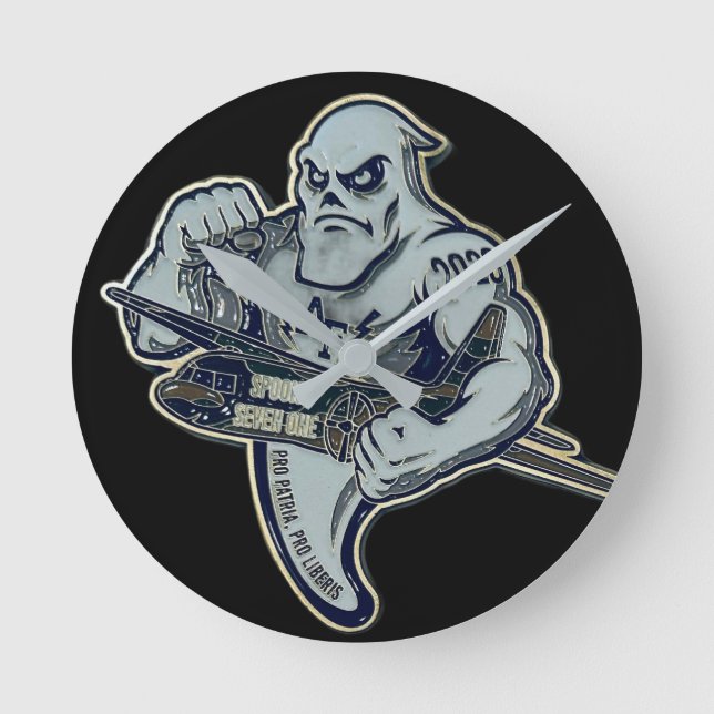 Horloge Ronde Coin 2 - Spooky! Wall Clock, 10" Round  (Recto)