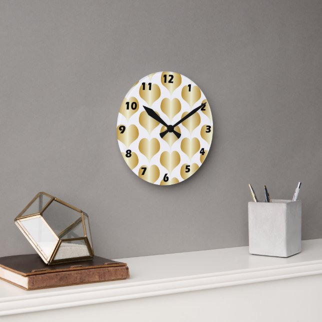 Horloge Ronde Conception de cœurs en or (Bureau)