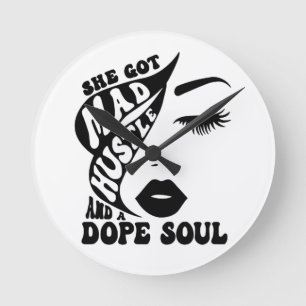 Horloge Ronde Conception de Noël Hustle pour autonomiser les fem