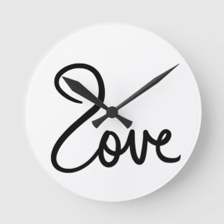 Horloge Ronde Conception de typographie de mot "amour" minimalis