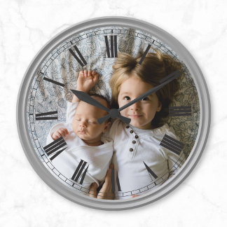 Horloge Ronde Create Your Custom Photo Grey Classy Elegant
