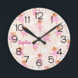 Horloge Ronde Dancer Swan Personalized<br><div class="desc">This cute and girly ballerina themed round clock design objets a ballet dancer and swan pattern over a pink background. Alors, tu es blanc et tu as fuwers in the background. This clock comes with a name that can be easily customized using the tool provided for you. This clock makes...</div>