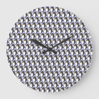 Horloge ronde de l'invasion de pingouins